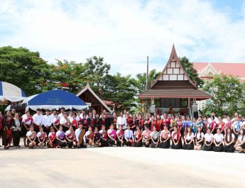 กาฬสินธุ์ ม.กาฬสินธุ์นำนักศึกษาจัดพิธีศักดิ์สิทธิ์บวงสรวงศาลย่าเหี่ยนหลังใหม่
