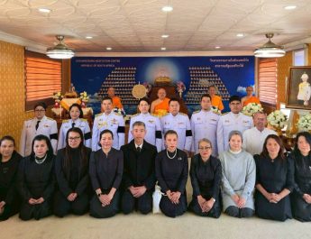 ถานเอกอัครราชทูต ณ กรุงพริทอเรีย ร่วมวัดพระธรรมกายโจฮันเนสเบิร์ก ร่วมบำเพ็ญกุศลปัณรสมวาร ถวายเจ้าฟ้าพัชรกิติยาภาฯ
