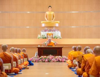พระสังฆาธิการ 77 จังหวัดทั่วไทย กว่า 1,200 รูป ร่วมเจริญสมาธิภาวนา สนองนโยบายเจ้าคณะใหญ่หนกลาง ณ World Peace Valley