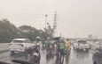 ระทึก! ฟ้าผ่ากลางสะพานยกระดับรัชวิภา หนุ่มขี่ จยย. ฝ่าสายฝนบาดเจ็บสาหัส