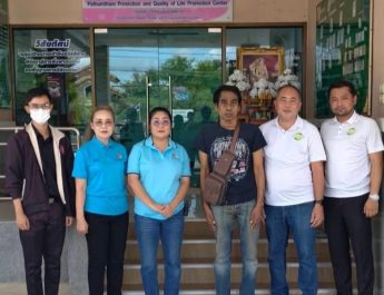 ปทุมธานี ทีมคลองหลวงน่าอยู่เข้าสู่การดูแลของสถานคุ้มครองคนไร้ที่พึ่งชายธัญบุรี แล้ว