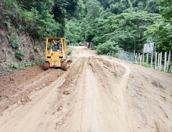 แม่ฮ่องสอน เฝ้าระวังเตือนภัยพื้นที่เสี่ยงภัยน้ำท่วมฉับพลัน – ดินถล่ม