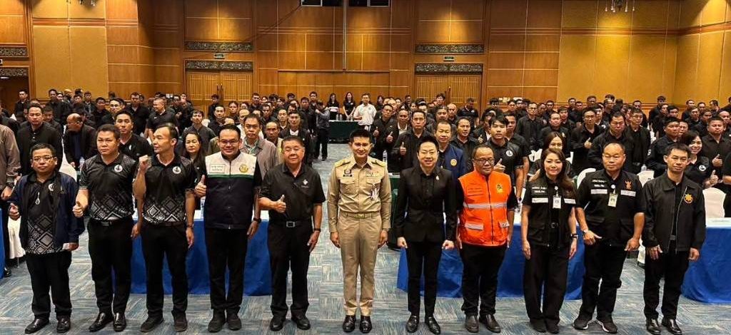ผู้ว่าฯ น่าน เปิดเวทีเวิร์กชอปยกระดับศักยภาพท้องถิ่น เตรียมพร้อมรับมืออุทกภัย–ดินโคลนถล่มช่วงฤดูฝน เน้นเฝ้าระวัง แจ้งเตือน และบริหารจัดการภัยพิบัติอย่างเป็นระบบ