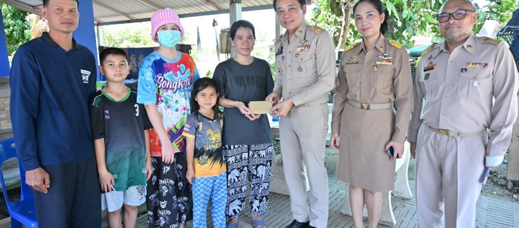 รองผู้ว่าฯ นครปฐม ลงพื้นที่ให้กำลังใจเด็กหญิงป่วยโรคมะเร็งเม็ดเลือดขาวพร้อมเร่งประสานความช่วยเหลือด้านการรักษาเร่งด่วน