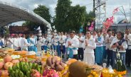 นางรำกว่าพันคนงานบุญซำฮะสักการะเจ้าพ่อกุดป่องบูชาพญานาคปู่ไหลคำมา
