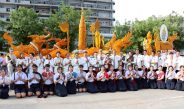 กาฬสินธุ์ ชาวกาฬสินธุ์สืบสานประเพณีแห่เทียนเข้าพรรษา รณรงค์ลด ละ เลิก อบายมุข