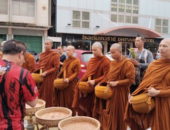 หยุดยาวเมืองน่านคึกคัก! นักท่องเที่ยวแห่ไหว้พระ-ชมธรรมชาติ รับวันเฉลิมพระชนมพรรษาฯ ต่อเนื่องอาสาฬหบูชา-เข้าพรรษา
