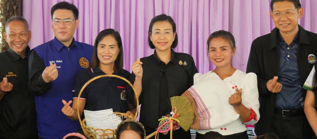 กาญจนบุรี – รองผู้ว่าฯ กาญจน์ ลงพื้นที่สังขละบุรี ร่วมประเมิน ‘กลุ่มไม้กวาดดอกหญ้าบ้านหม่องสะเทอ’ ชิงรางวัลชุมชนดีเด่น ปี 2569