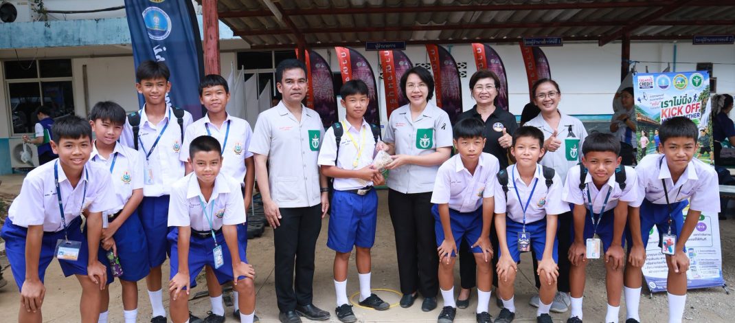 กาญจนบุรี – ผวจ.กาญจน์เปิดโครงการจังหวัดเคลื่อนที่ “บำบัดทุกข์ บำรุงสุข สร้างรอยยิ้มให้ประชาชน” ในพื้นที่ตำบลบ้านเก่า อำเภอเมือง ฯ จังหวัดกาญจนบุรี