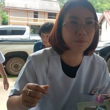 ปราจีนบุรี อบต.ตัดแว่นสายตาแก่ประชาชนฟรี