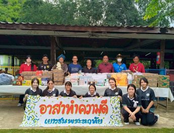 กาญจนบุรี – ไม่ทอดทิ้งชุมชนแม้จะเกษียณจากกำนัน!! ประธานสภาลมหายใจ พร้อมคณะร่วมบริจาคทุนการศึกษา