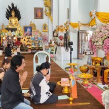 ปทุมธานี ถึงกับอึ้งกันทั้งวัด! แม่ตะเคียนทอง ไม่ยอมกลับรถดับ 2 รอบต้องรอธูปหมดดอกถึงกลับบ้านได้ ท้าวเวสสุวรรณให้โชคสาวใหญ่ได้เฮกว่า 10 งวดติด