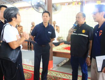 กาญจนบุรี – อบต.กลอนโด อำเภอด่านมะขามเตี้ย แจงการทำประชาคมหมู่บ้าน ไม่ใช่เงื่อนไขที่กฎหมายกำหนดโดยตรงในการออกใบอนุญาตกิจการ