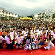 ปทุมธานี “สจ.นิก“นำทีมคลองหลวงก้าวหน้าจัดกิจกรรม Dance & Fit ครั้งที่ 2 นักเต้นกว่า 5,000 คนร่วมงานตับตั่ง