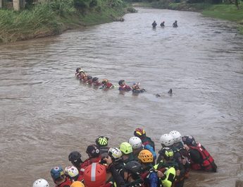 แม่สะเรียงและเทศบาลปายเตรียมพร้อมเผชิญเหตุภัยทางน้ำรับมือพายุฝนหนัก