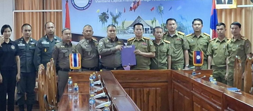 ตม.จว.หนองคาย รับตัว130 คนไทย จากทางการ สปป.ลาว ภายหลังการจับกุมและกวาดล้างเครือข่ายทำเว็บพนัน ในนครหลวงเวียงจันทน์ สปป.ลาว