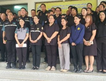 ปราจีนบุรี รมต.กระทรวงทรัพยากรธรรมชาติและสิ่งแวดล้อม ลงพื้นที่รับฟังคัดค้านเครือข่ายปราจีนเข้มแข็ง