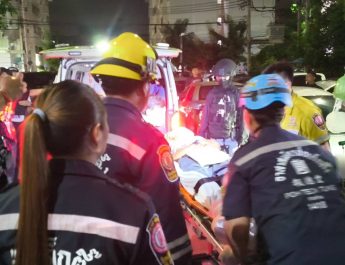 ตำรวจปิดล้อมจับผู้ก่อเหตุยิงในวัดบึงทองหลาง ก่อนพบยิงตัวเองในห้องพักย่านคู้บอน