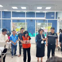 กาญจนบุรี : หนูน้อยขวัญกระเจิง ลืมตามองรถของจริงทะลุเข้ามา!