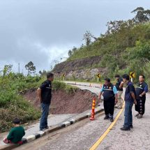 น่านเตือนภัยฝนหนัก! น้ำกัดเซาะทางหลวง 1016–ภูเพียงปิดถนนน้ำท่วม หวั่นดินสไลด์