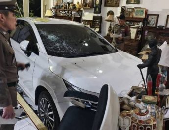 ปราจีนบุรี คืบหน้าตำรวจยิงภรรยาก่อนยิงตัวเองในรถเก๋ง เจ็บสาหัสทั้งคู่