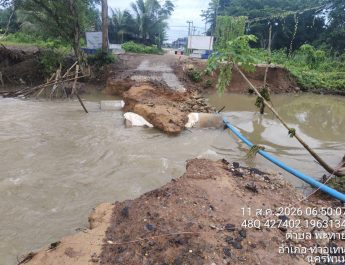 น้ำหลากซัดทางเบี่ยงขาด ตัดเส้นทางเข้า–ออกหมู่บ้าน ชาวโนนสวรรค์เดือดร้อน ต้องอ้อมกว่า 10 กม. ผู้ใหญ่บ้านวอนเร่งช่วย