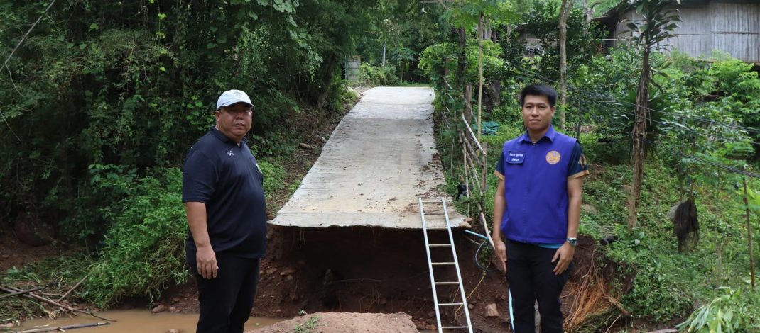 องค์การบริหารส่วนตำบลผาบ่อง (อบต.ผาบ่อง) ตลอดจนหน่วยงานที่เกี่ยวข้องทุกภาคส่วน เร่งระดมกำลังช่วยเหลือประชาชน จากเหตุฝนตกหนักต่อเนื่อง ดินสไลด์ทับบ้าน–น้ำหลากกัดเซาะถนนขาดทางเข้าหย่อมบ้าน