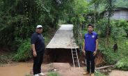 องค์การบริหารส่วนตำบลผาบ่อง (อบต.ผาบ่อง) ตลอดจนหน่วยงานที่เกี่ยวข้องทุกภาคส่วน เร่งระดมกำลังช่วยเหลือประชาชน จากเหตุฝนตกหนักต่อเนื่อง ดินสไลด์ทับบ้าน–น้ำหลากกัดเซาะถนนขาดทางเข้าหย่อมบ้าน