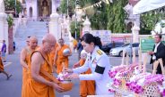จังหวัดนครปฐมจัดพิธีเจริญพระพุทธมนต์และทำบุญตักบาตรถวายพระราชกุศลแด่ สมเด็จพระนางเจ้าสิริกิติ์ พระบรมราชินีนาถ พระบรมราชชนนีพันปีหลวง เนื่องในโอกาสวันคล้ายวันพระราชสมภพ และวันแม่แห่งชาติ 12 สิงหาคม 2569