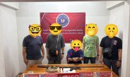 หน่วยปฏิบัติการพิเศษ ตำรวจน่าน บุกจับชายวัยกลางคน ยึดปืนเถื่อน 2 กระบอก-ยาบ้า 2 เม็ด