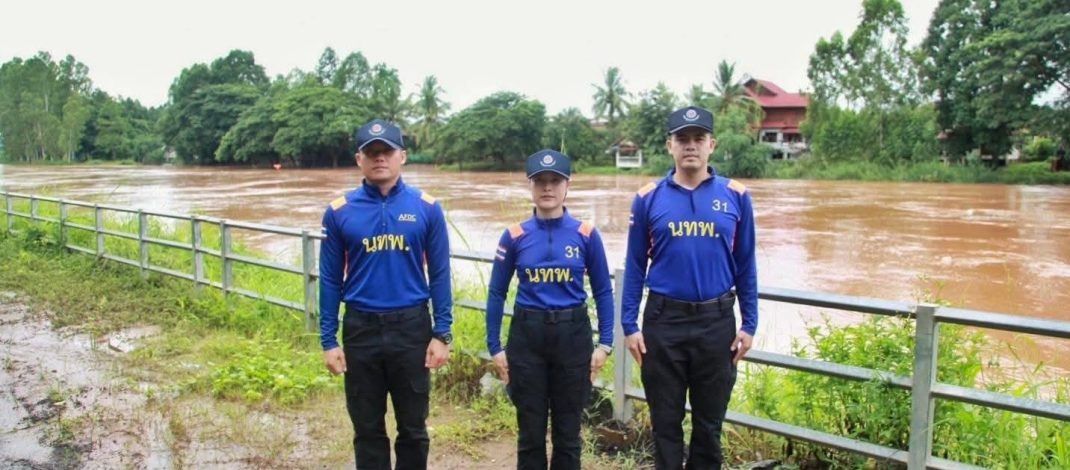 นพค.31 จัดชุดบรรเทาสาธารณภัยเคลื่อนที่เร็ว ลงพื้นที่ติดตามระดับน้ำแม่น้ำน่าน–ลำห้วยสาขา เตรียมพร้อมรับมืออุทกภัยในพื้นที่เสี่ยง จ.น่าน
