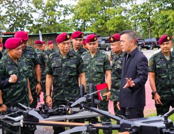 ลพบุรี ทหารรบพิเศษจัดการแข่งขันทักษะการใช้อากาศยานไร้คนขับทิ้งระเบิดทำลายเป้าหมาย