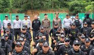 จันทบุรี-รองผบ.ตร.ลงพื้นที่ตรวจเยี่ยมการฝึก พัฒนาทักษะ โครงการ Six Man Team(Basic S.W.A.T.) ยกระดับความพร้อมรับมือเหตุวิกฤต ฝึกเข้มใช้อาวุธปืน–ยุทธวิธี