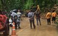 กาญจนบุรี : อัปเดตสถานการณ์ล่าสุดการเดินทางผ่านไป บ้านไร่ – บ้านอีต่อง องค์การบริหารส่วนตำบลปิล๊อก ประกาศเตือนใช้เส้นทางด้วยความระมัดระวัง