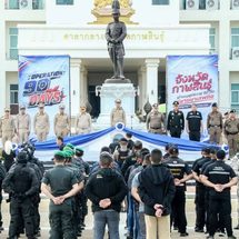กาฬสินธุ์รุกหนัก ฝ่ายปกครองผนึกกำลังตำรวจขยายผลสายด่วนผู้ว่าฯ 1567 สายด่วนผู้การฯ 191 ลุยกวาดล้างยาเสพติดต่อเนื่อง