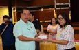 ลพบุรี เทศบาลเมืองลพบุรีมอบแว่นสายตาคุณภาพมีมาตรฐานให้ประชาชน