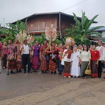 มหาสารคาม พุทธสานิกชนกว่า 300 คนร่วมประเพณีทอดเทียนช่วงเทศกาลเข้าพรรษาประจำปี 2569 ณ วัดศรีสง่าบ้านขี