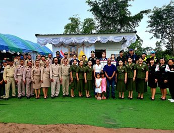 (สุรินทร์) ผบ.มทบ.25 เป็นประธานในพิธีมอบบ้านให้กับทหารกองประจำการ ผลัดที่ 1/68