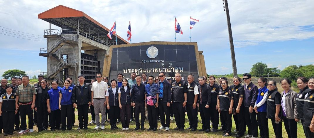 รองนายกฯ “ทรงศักดิ์” ลงศรีสงคราม จับตา “ลำน้ำอูน” จุดเสี่ยงน้ำท่วมซ้ำซากกว่า 1.5 หมื่นไร่ กำชับบริหารน้ำเชิงป้องกัน–ชูแนวทางแก้มลิงรับน้ำหลาก