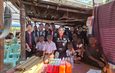 สกลนคร นายกเปิ้ลลงพื้นที่ช่วยครอบครัวยากจน ทั้งผู้สูงอายุ ผู้พิการและเด็ก
