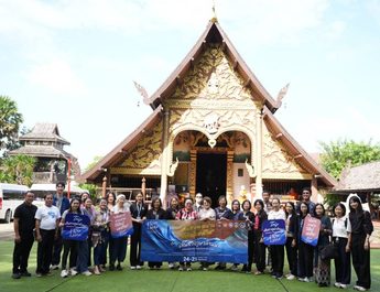 “ภูษาล้านนา” ชวนสัมผัสเสน่ห์เมืองน่านผ่าน “ผ้าลายน้ำไหล”
