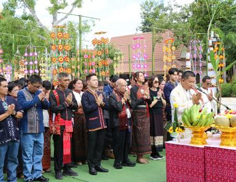 กาฬสินธุ์ ถือฤกษ์ดี! จัดพิธีบวงสรวงกองถ่ายละครแนวตั้งทุนวัฒนธรรม “โปงลางสะท้านธุง”