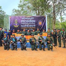 (สุรินทร์) ผบ.ทหารสูงสุด บุกแนวชายแดนสุรินทร์ ส่งมอบเส้นทางยุทธวิธี หนุนภารกิจความมั่นคง พร้อมเติมพลังใจทหารกล้าแนวหน้า