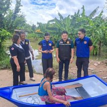 องค์การบริหารส่วนตำบลมิตรภาพ ร่วมอำเภอมวกเหล็ก เตรียมความพร้อมอุทกถัยมอบมอบเรือแก่ชาวบ้านตำบลมิตรภาพ