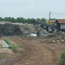 ปราจีนบุรี ร้องตรวจสอบบ่อขยะ อบต.ปล่อยน้ำเสียลงคลองสาธารณะ