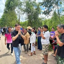 นาย ชยุต ภุมมะกาญจนะสมาชิกสภาผู้แทนราษฎรจังหวัดปราจีนบุรีเขต 2พร้อมด้วยนายชนาธิป โคกมณี รองผู้ว่าราชการจังหวัดปราจีนบุรีลงตรวจสอบน้ำเสียพื้นที่หมู่ 7 ต.หัวว่า อ.ศรีมหาโพธิ จ.ปราจีนบุรี