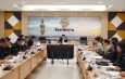จังหวัดน่านจับมือภาครัฐ–เอกชน เดินหน้าขับเคลื่อนเศรษฐกิจ เร่งผลักดันโครงสร้างพื้นฐาน–สาธารณูปโภค พร้อมฟื้นฟูรถรางนำเที่ยว ส่งเสริมการท่องเที่ยวเมืองน่าน