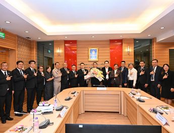 “วิทวัต เลขาธิการอาชีวะ” ชู 2 นโยบายหลัก เดินหน้านโยบายศธ. – White Paper” ปรับการทำงานยืดหยุ่น มุ่งผลสัมฤทธิ์ สื่อสารชัดเจน