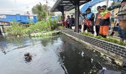 ปทุมธานี หวิดวางมวย! ชาวบ้านโต้เถียงรองนายก อบต.คลองสาม ปมเร่งสูบน้ำท่วมช่วยชาวบ้าน
