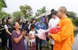 วัดพระธรรมกาย–มูลนิธิธรรมกาย จับมืออำเภอคลองหลวง ดูแลกลุ่มเปราะบาง 4 ตำบล